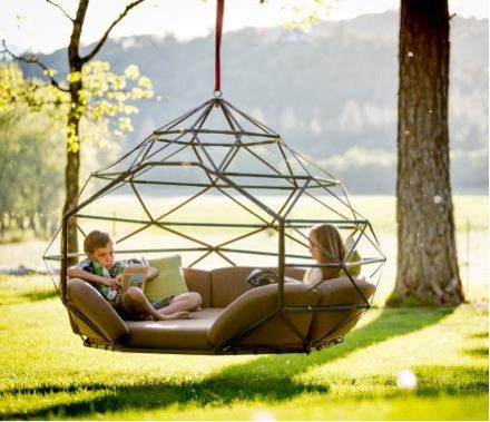 Garden furniture that really makes a statement