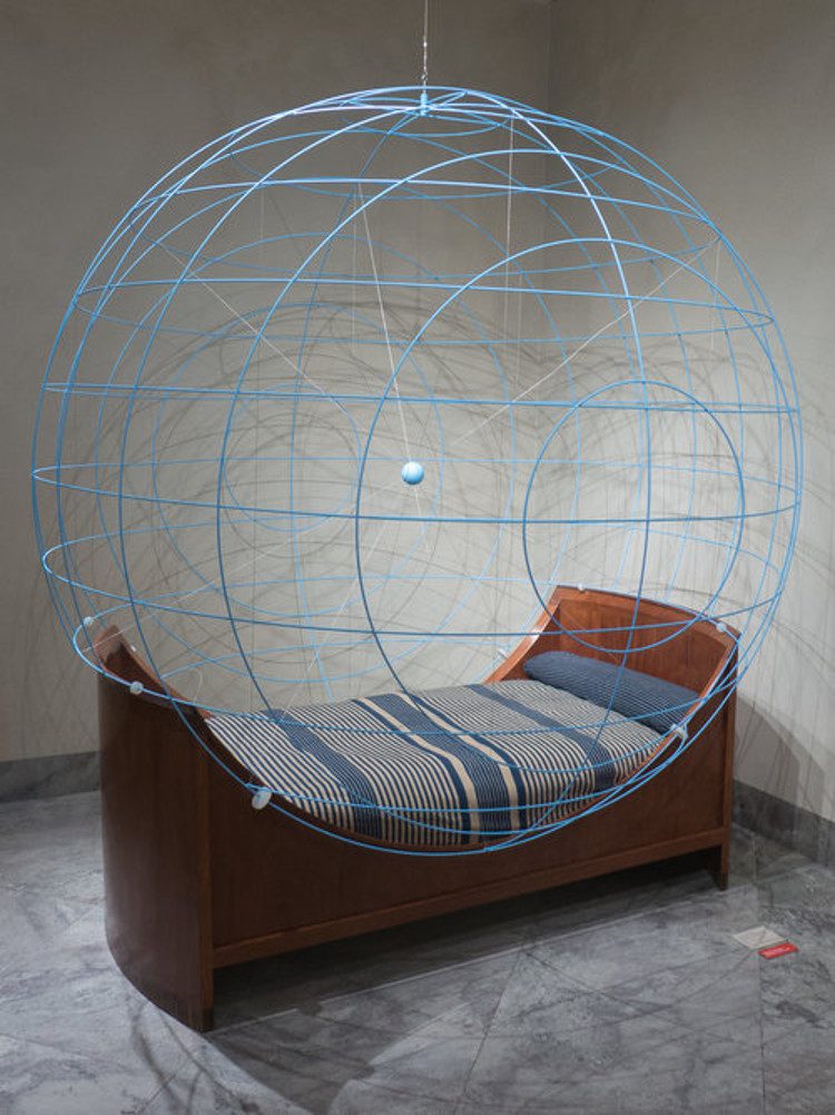 Circular garden design inspiration Kaare Klint spherical bed